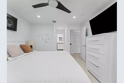 11253 SW 246th St, Homestead, FL 33032 - Photo 18