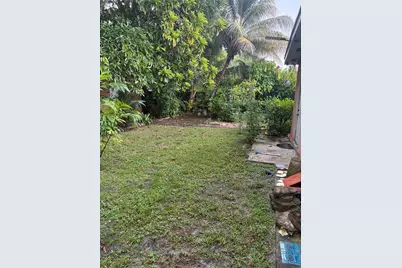 165 NW 116th St, Miami, FL 33168 - Photo 14