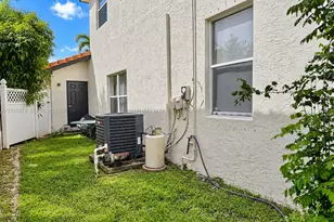 17731 SW 23rd St, Miramar, FL 33029 - Photo 36