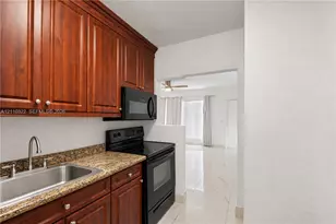 1241 14th St, Miami Beach, FL 33139 - Photo 8