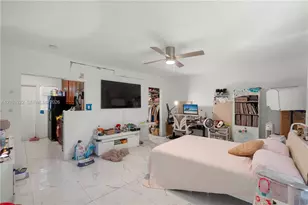 1241 14th St, Miami Beach, FL 33139 - Photo 14
