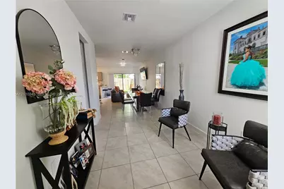465 NE 12th St, Florida City, FL 33034 - Photo 4