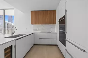 1400 Biscayne Blvd, Miami, FL 33132 - Photo 8