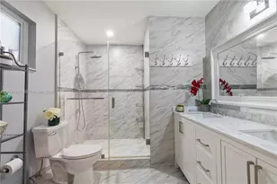 9182 NW 112th Terrace, Hialeah Gardens, FL 33018 - Photo 24