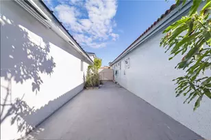 9182 NW 112th Terrace, Hialeah Gardens, FL 33018 - Photo 36