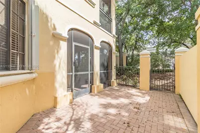 1611 Passion Vine Cir #12-2, Weston, FL 33326 - Photo 24
