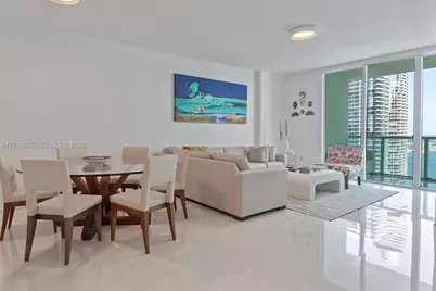31 SE 5th St #3516, Miami, FL 33131 - Photo 18