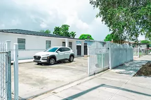 90 E 41st St, Hialeah, FL 33013 - Photo 8