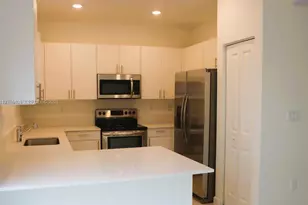 23452 SW 129th Ave, Homestead, FL 33032 - Photo 6