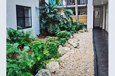 1021 Mockingbird Ln #105, Plantation, FL 33324 - Photo 34