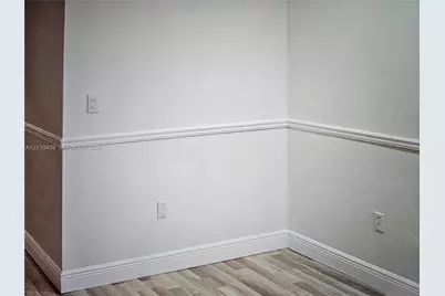 1021 Mockingbird Ln #105, Plantation, FL 33324 - Photo 16