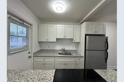 2325 Arthur St #14, Hollywood, FL 33020 - Photo 6