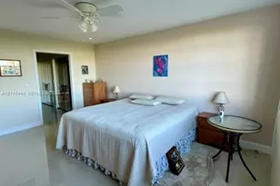 2780 NE 183rd St, Aventura, FL 33160 - Photo 16