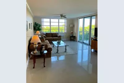 2780 NE 183rd St #517, Aventura, FL 33160 - Photo 4