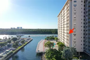 400 Kings Point Dr, Sunny Isles Beach, FL 33160 - Photo 2