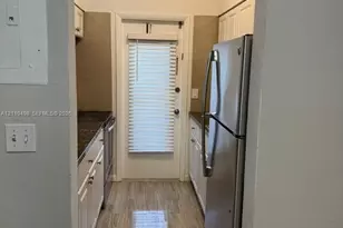835 Lenox Ave., Miami Beach, FL 33139 - Photo 2