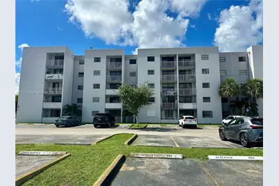8145 NW 7th St #308, Miami, FL 33126 - Photo 1
