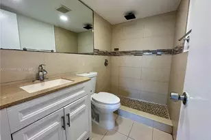 8145 NW 7th St, Miami, FL 33126 - Photo 18