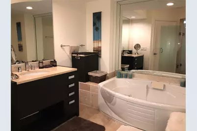 18201 Collins Ave #5104, Sunny Isles Beach, FL 33160 - Photo 16