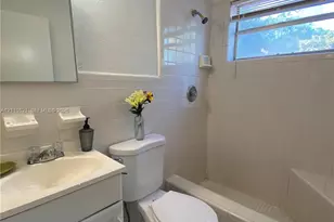2228 Grant St, Hollywood, FL 33020 - Photo 6