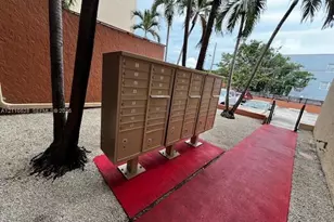 677 SW 9th Ave, Miami, FL 33130 - Photo 24