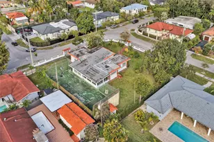 500 SW 39th Ct, Miami, FL 33134 - Photo 8