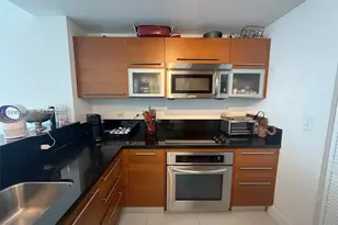 244 Biscayne Blvd, Miami, FL 33132 - Photo 10