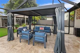 15221 SW 148th Ave, Miami, FL 33187 - Photo 34