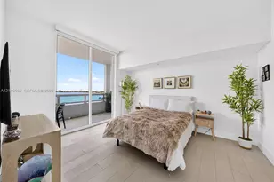 1800 N Bayshore Dr, Miami, FL 33132 - Photo 28