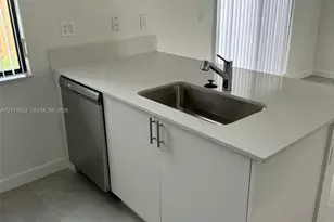 23142 SW 129th Pl, Miami, FL 33170 - Photo 6