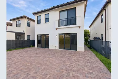 3293 W 98th Pl, Hialeah, FL 33018 - Photo 46