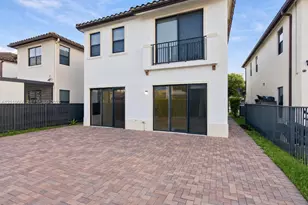 3293 W 98th Pl, Hialeah, FL 33018 - Photo 46