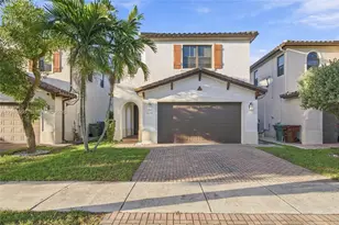 3293 W 98th Pl, Hialeah, FL 33018 - Photo 38
