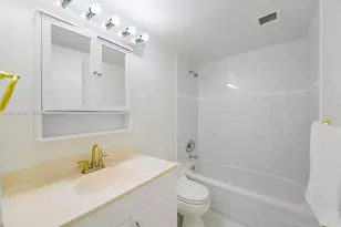 1865 79th Street Causeway, North Bay Village, FL 33141 - Photo 18