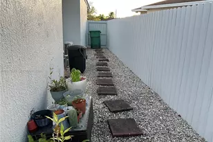 25627 SW 125th Pl, Homestead, FL 33032 - Photo 20