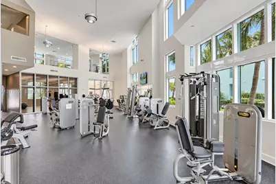1900 N Bayshore Dr #3012, Miami, FL 33132 - Photo 20