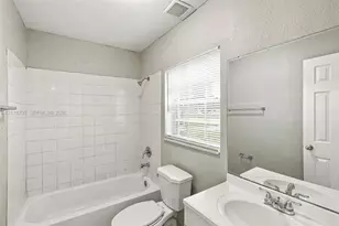 2940 NW 191st St, Miami Gardens, FL 33056 - Photo 16