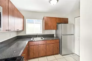 2940 NW 191st St, Miami Gardens, FL 33056 - Photo 8