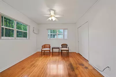 611 NE 177th St, Miami, FL 33162 - Photo 20