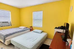 751 E 35th St, Hialeah, FL 33013 - Photo 14