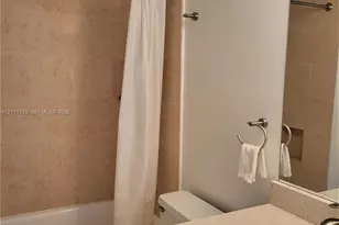 1621 Collins Ave, Miami Beach, FL 33139 - Photo 12