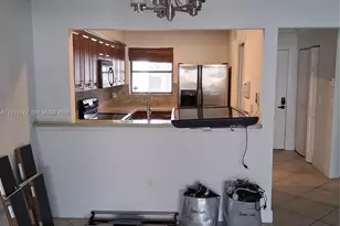 8746 SW 114th Pl, Miami, FL 33173 - Photo 4