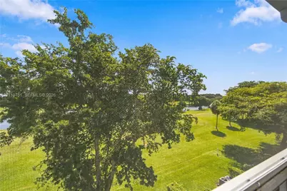 101 SW 132nd Way #402J, Pembroke Pines, FL 33027 - Photo 32