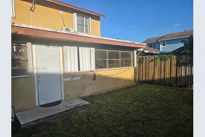 1354 Pelican Ct, Homestead, FL 33035 - Photo 20