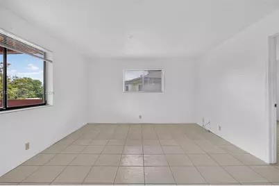 2070 NW 43rd Ter #7, Lauderhill, FL 33313 - Photo 8