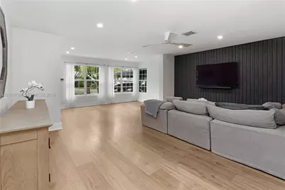 1417 Jackson St, Hollywood, FL 33020 - Photo 12