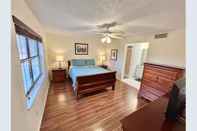9020 Sunrise Lakes Blvd #303, Sunrise, FL 33322 - Photo 20