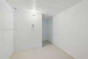 360 Menores Ave, Miami, FL 33134 - Photo 40