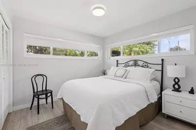 360 Menores Ave, Miami, FL 33134 - Photo 20