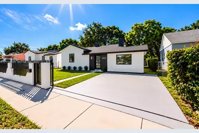 854 NW 76th St, Miami, FL 33150 - Photo 1
